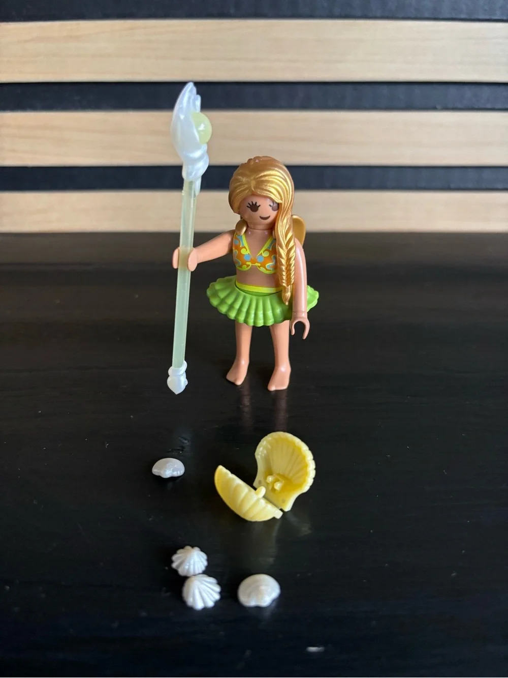 Playmobil Princess Figure 5352 INCOMPLETE SET Seashell Wings Braid Girl Gold